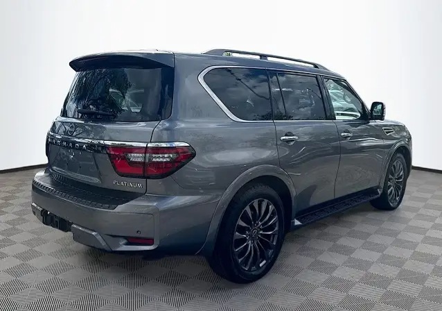 2023 Nissan Armada  - Image 6