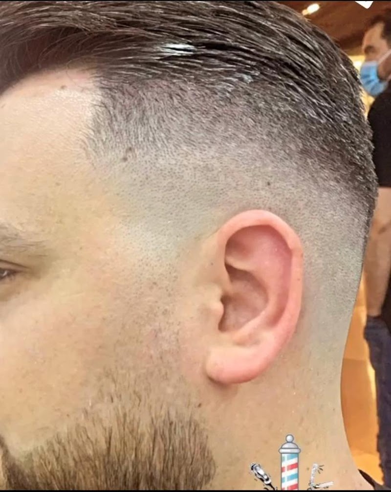 Caractere Gents Salon | Barber Shop - Dubai Mall — Salon for men and Women in Dubai, Downtown - Image 5