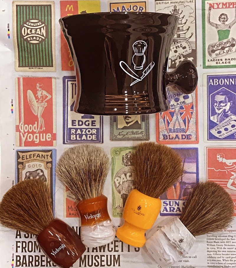 Aqiq Salon (Dubai Downtown) - Barbershop — Salon for men and Women in Dubai, Downtown - Image 2