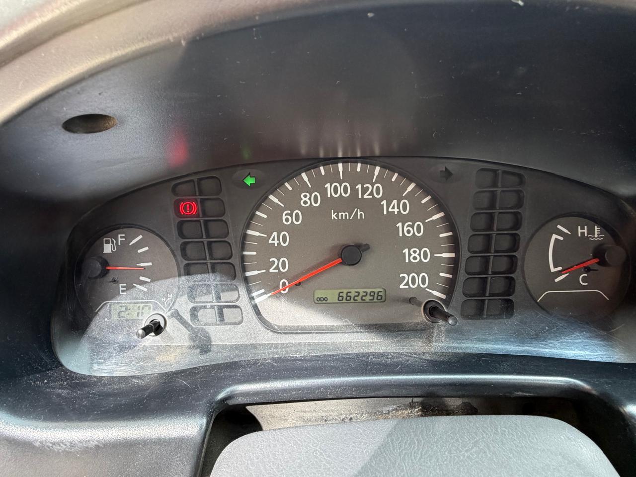 Nissan Pickup 2009 - 662 K Driven - Image 7
