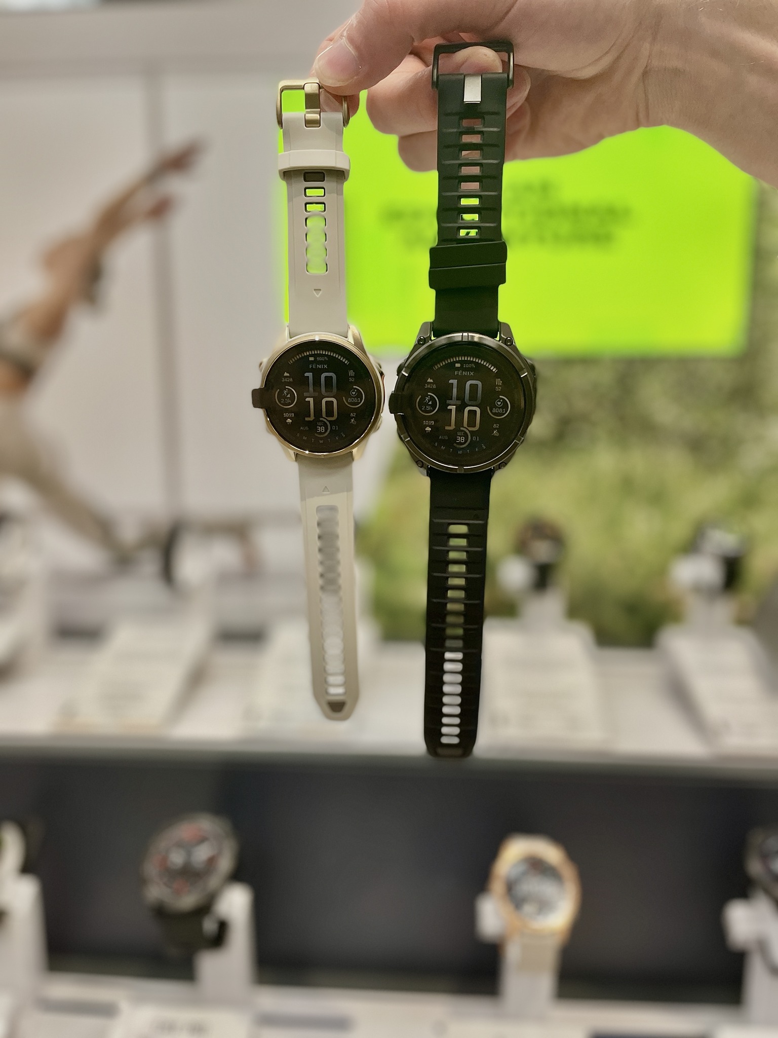 Garmin Fenix 8 AMOLED Sapphire - Image 5