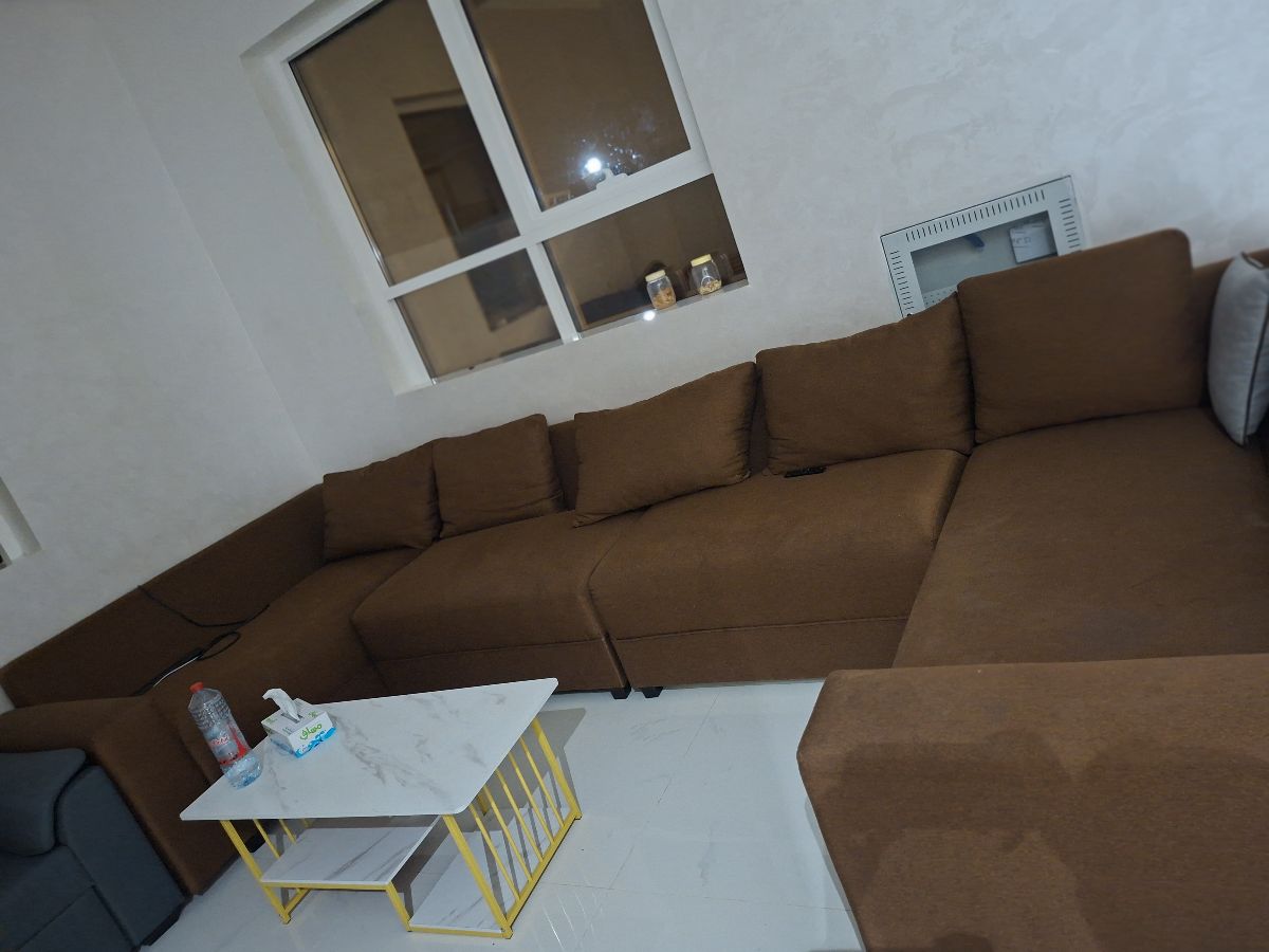 Sofa set with chosions  - Image 2
