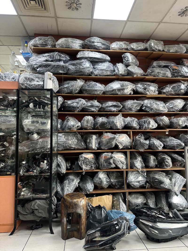 عبدالكريم الخاوندي لزينة السيارات — Cars in Sharjah, Al Nahda - Image 5