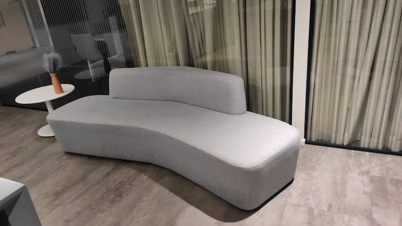 Regus Sahara Healthcare City — Commercial Property For Rent in Sharjah, Al Nahda - Image 4