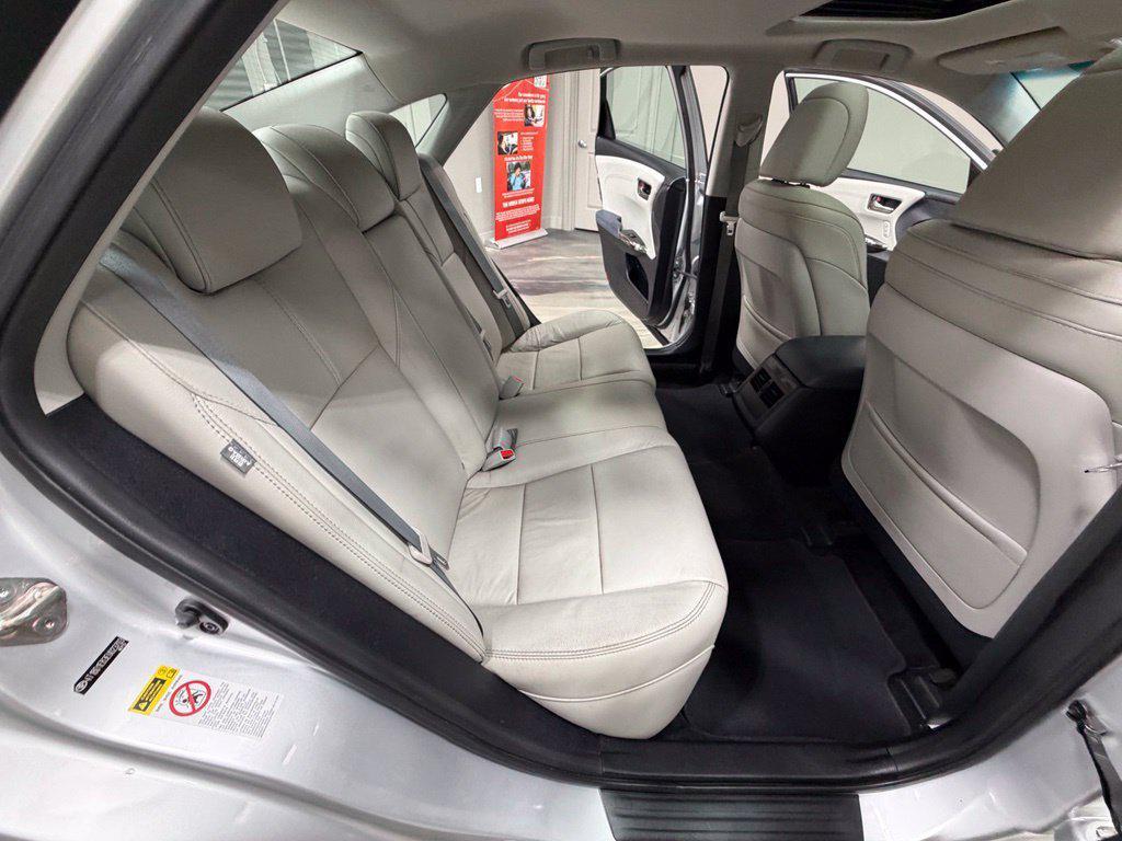 For Sale : Used 2014 Toyota Avalon Hybrid XLE Touring