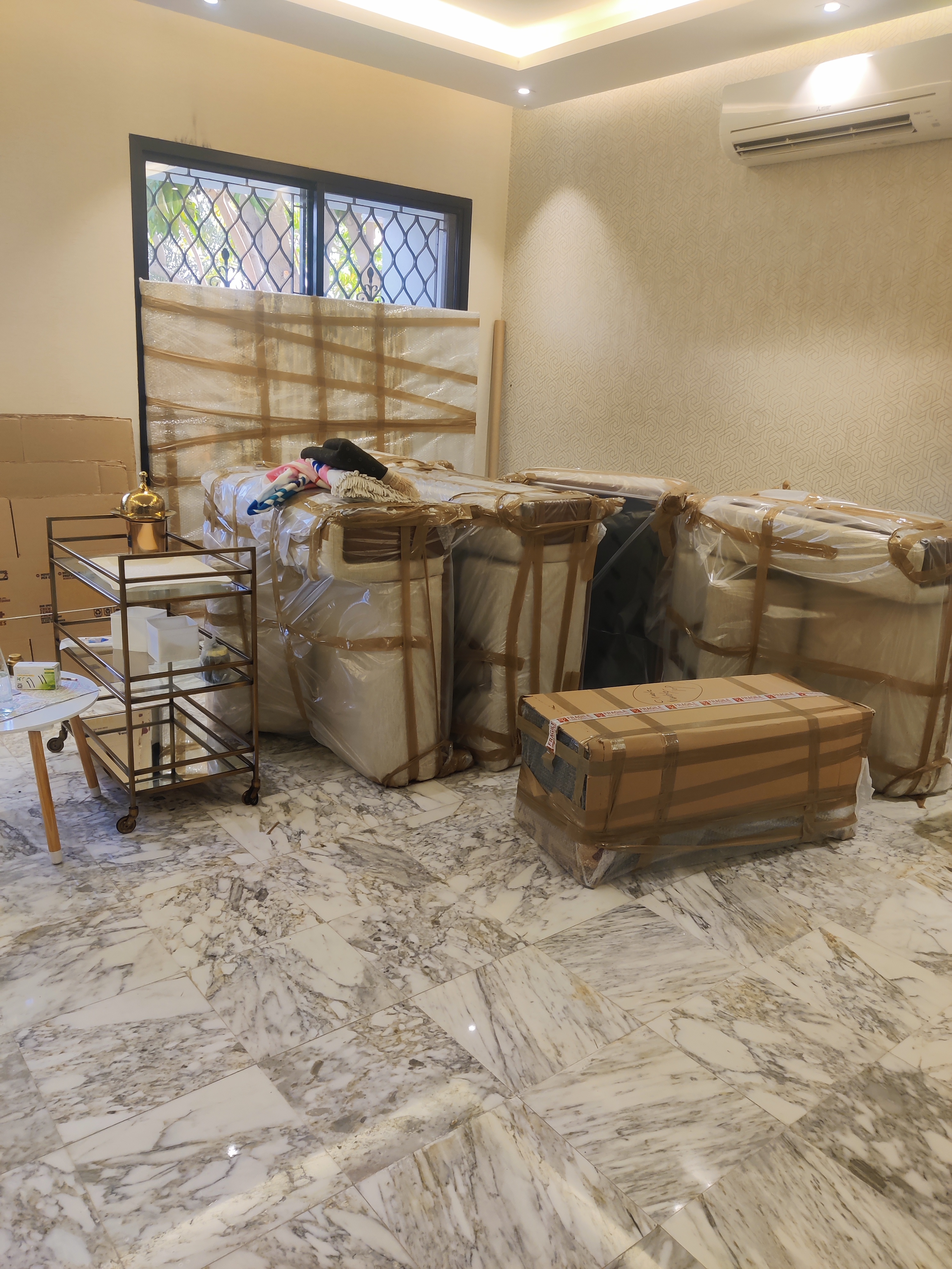 Furniture moving services - Image 2