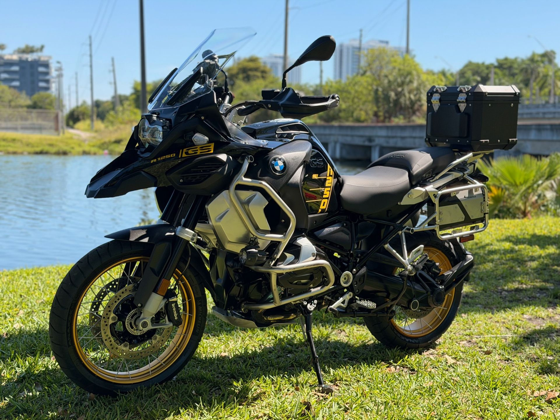 2021 BMW R 1250 GS Adventure for Sale - Image 4