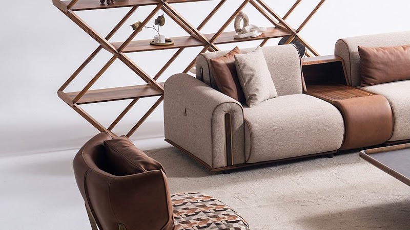 Luxury Home Furniture بيت الفخامة للمفروشات — Home Decor Lighting in Sharjah, Al Nahda - Image 2