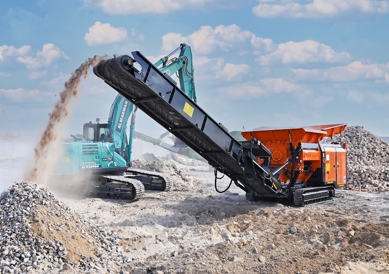 Al Marwan Heavy Machinery — Construction Machinery in Sharjah, Al Nahda - Image 2