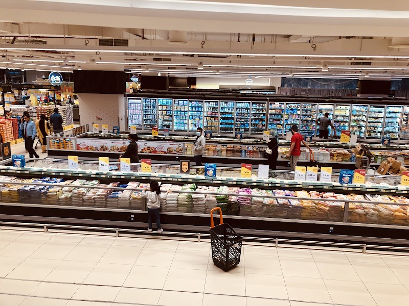 Nesto Hypermarket - Mia Mall — Storage Racks Cabinets in Sharjah, Al Nahda - Image 2