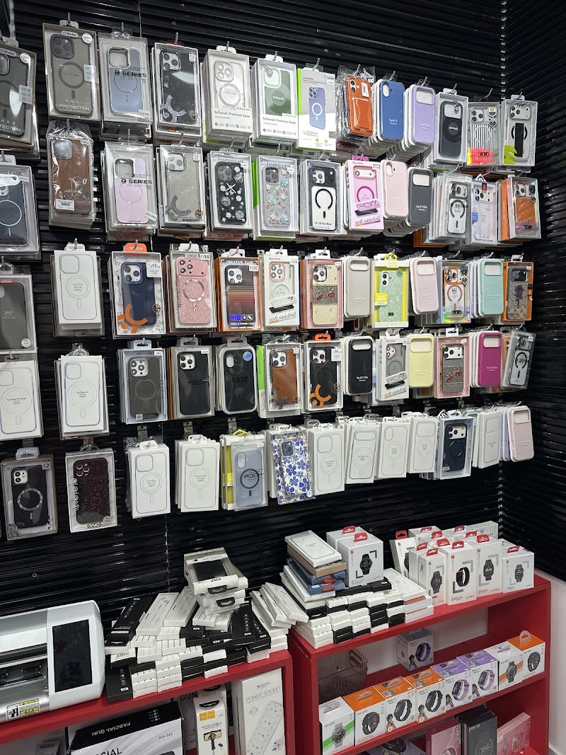 image updates — Laptops Desktops Accessories in Sharjah, Al Nahda - Image 3