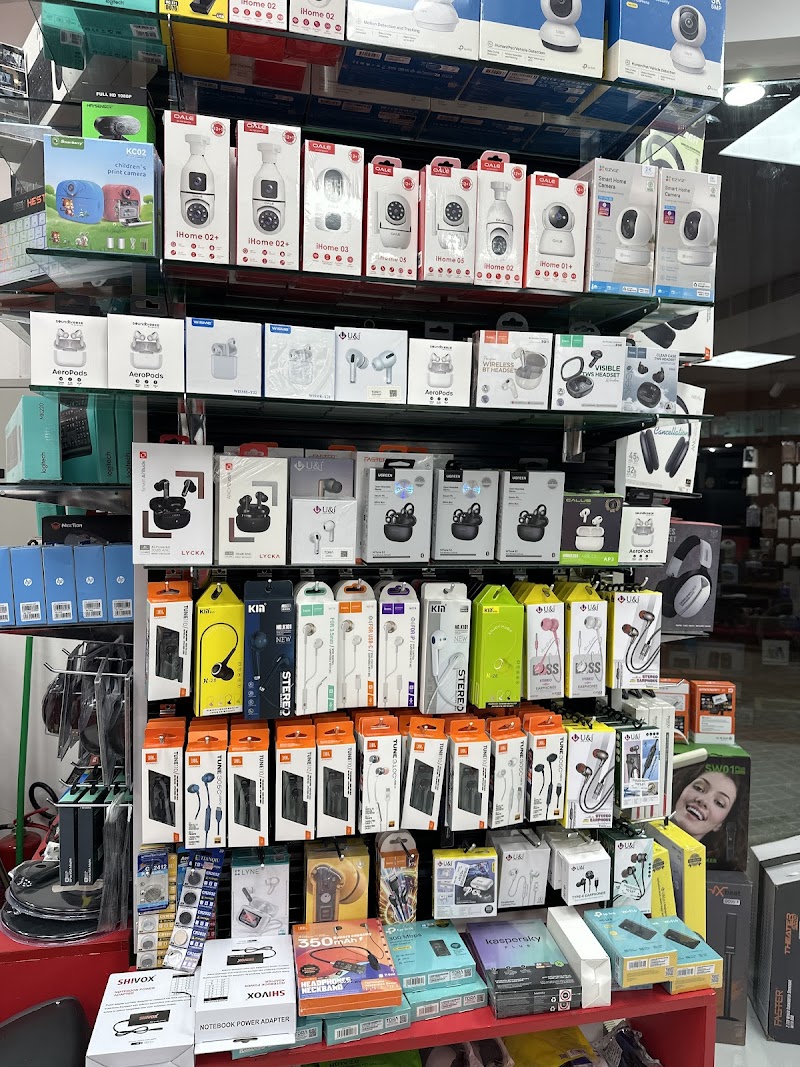 image updates — Laptops Desktops Accessories in Sharjah, Al Nahda - Image 4