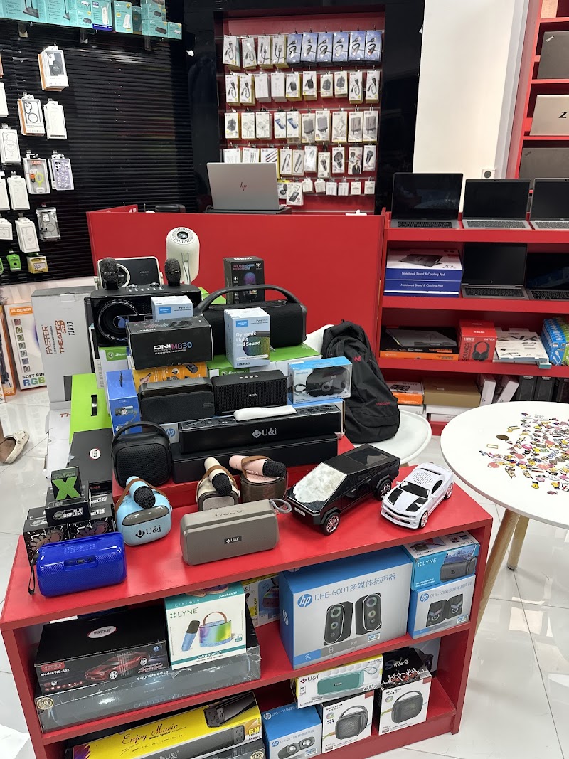image updates — Laptops Desktops Accessories in Sharjah, Al Nahda - Image 5