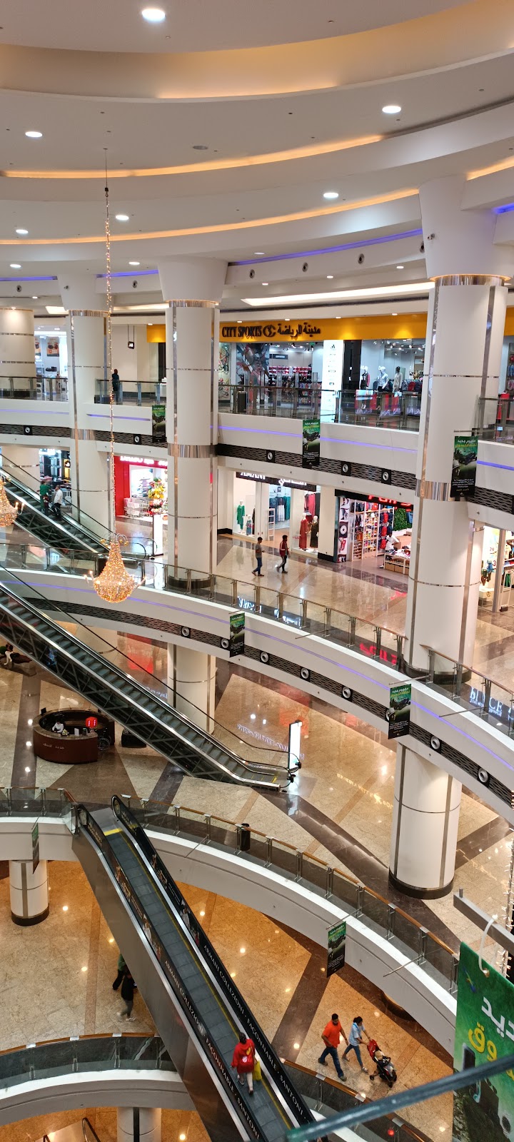 iSTYLE Apple Premium Reseller Sahara Centre — Laptops Desktops Accessories in Sharjah, Al Nahda - Image 5