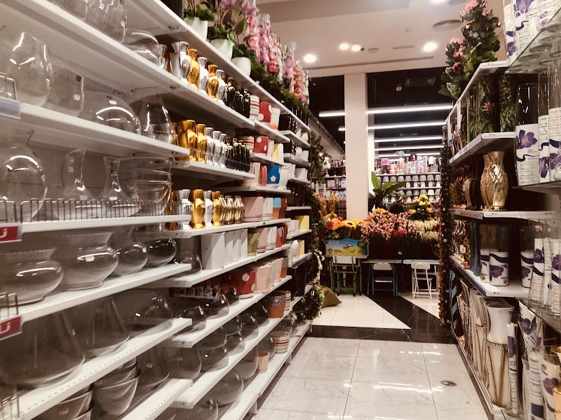 Night To Night Hypermarket — Office Furniture in Sharjah, Al Nahda - Image 3