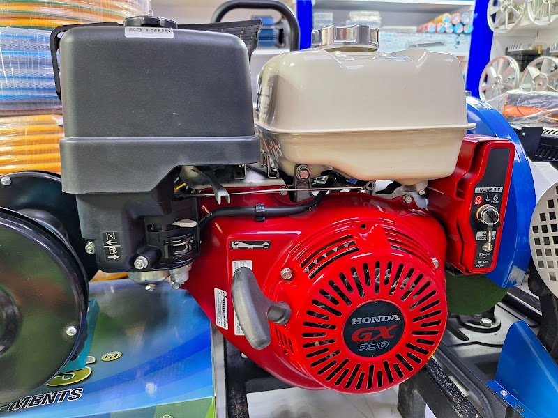 Amaze Machinery (AL MUSTAQBAL AL ZAHIR) — Compressors in Sharjah, Al Taawun - Image 5