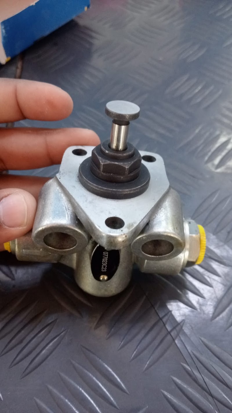 Gulf Truck Auto Spare Parts LLC — Heavy Vehicle Truck Parts in Sharjah, Al Taawun - Image 4