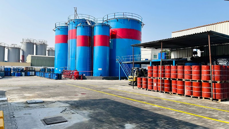 Dana Lubricants Factory LLC — Batteries & Lubricants in Sharjah, Al Nahda - Image 2