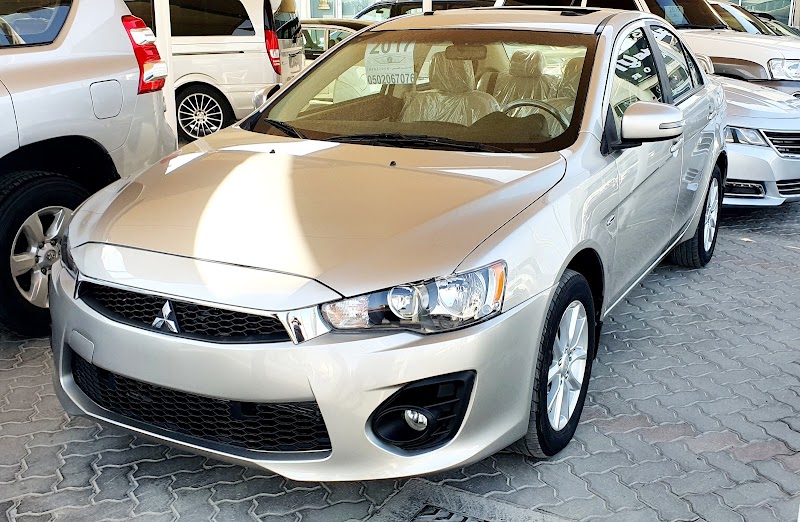 سوق الحراج للسيارات الشارقة — Cars in Sharjah, Al Taawun - Image 2