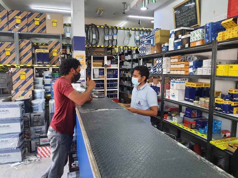 Al taj al azraq auto spare parts br2 — Marine Vehicle Parts Accessories in Sharjah, Al Taawun - Image 2