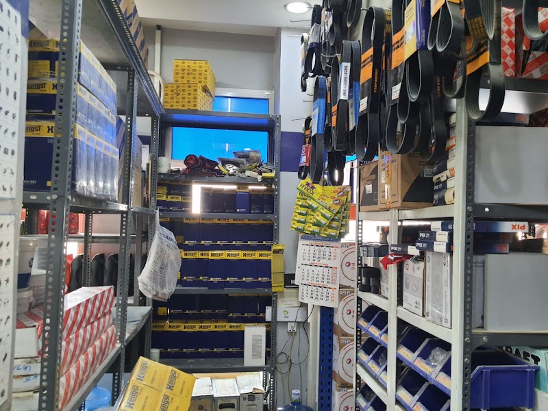 Al taj al azraq auto spare parts br2 — Marine Vehicle Parts Accessories in Sharjah, Al Taawun - Image 3