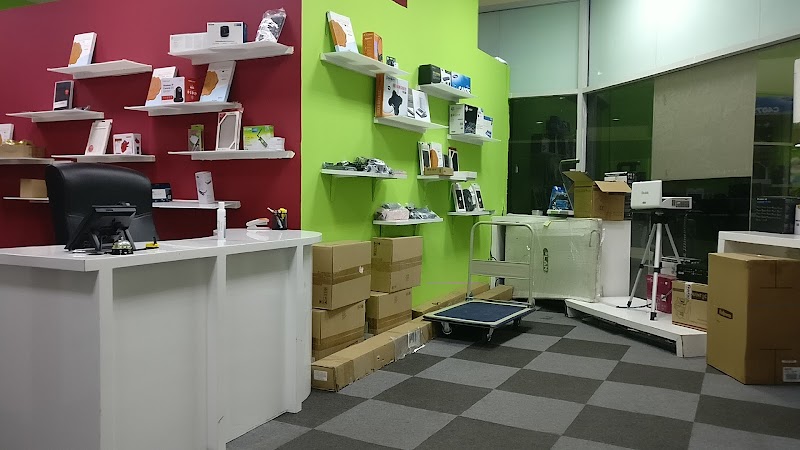 Athar Business Machines FZE — Projectors Monitors in Sharjah, Al Taawun - Image 5