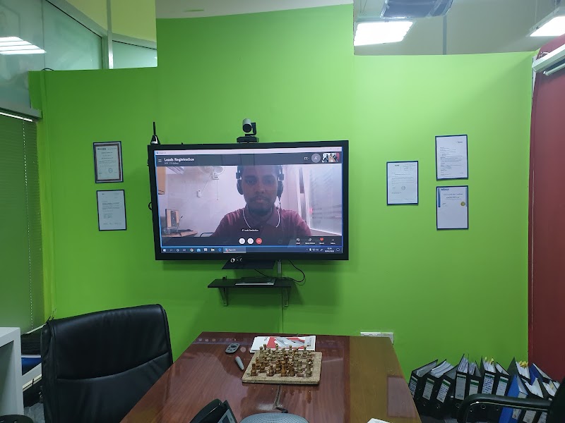 Dubaimachines.com — Projectors Monitors in Sharjah, Al Taawun - Image 5