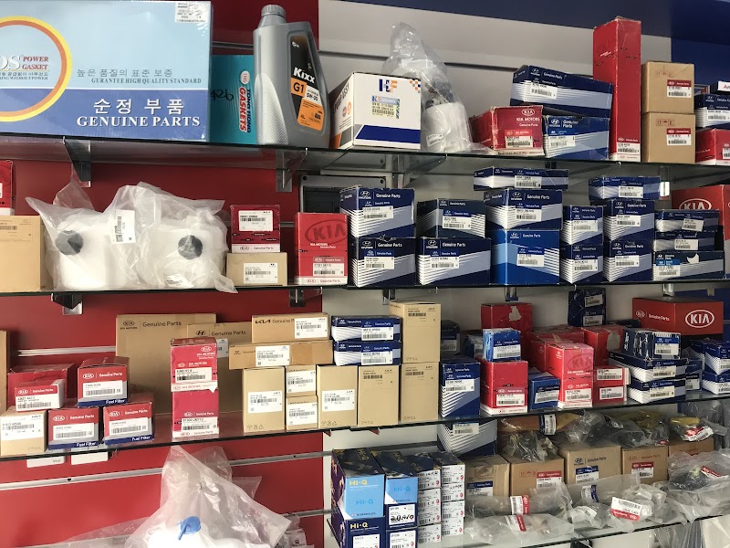 SHARJAH IND AREA 1 BMW ROAD — Motorbike Parts Accessories in Sharjah, Al Taawun - Image 2