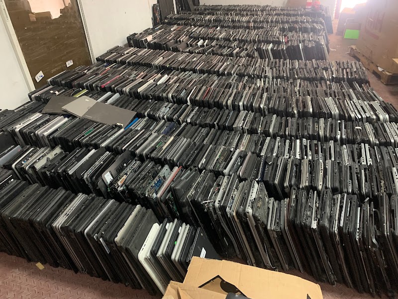 DAR AL FAKHR USED ELECT DEVICES TR. — Electronics Appliances in Sharjah, Al Taawun - Image 3