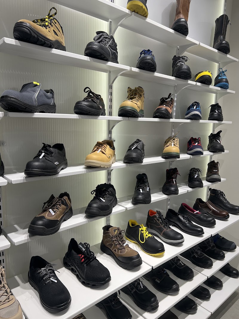 Souvenir Building Materials LLC — Safety Gear Ppe in Sharjah, Al Taawun - Image 2