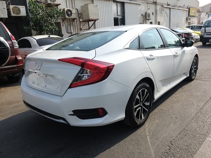 Tareeq Al aman car polishing — Car Care Cleaning Products in Sharjah, Al Nahdah - Image 3