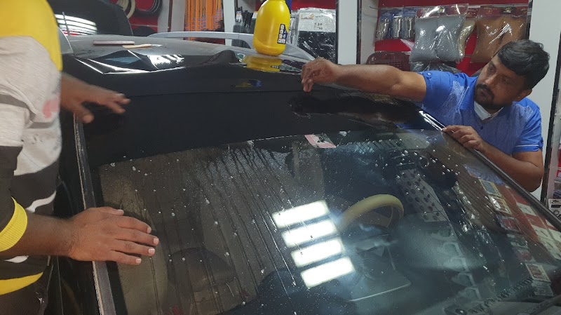 TotalEnergies Al Safeer Auto Polishing & Washing — Car Care Cleaning Products in Sharjah, Al...