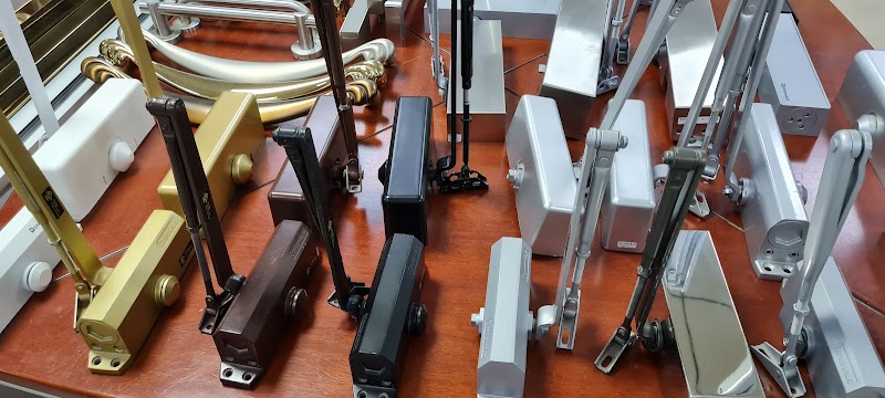 AL MAJLIS HARDWARE TRDG LLC SP — Hand Tools in Sharjah, Al Taawun - Image 2