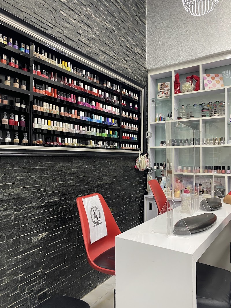Noura Hamdi Beauty Lounge — Personal Services in Sharjah, Al Taawun - Image 3