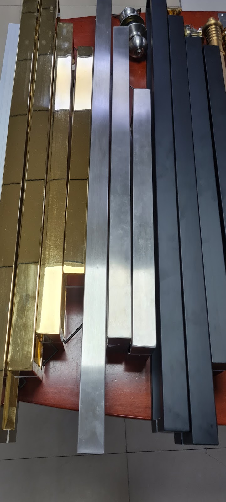 AL MAJLIS HARDWARE TRDG LLC SP — Hinges Handles Fittings in Sharjah, Al Taawun - Image 5