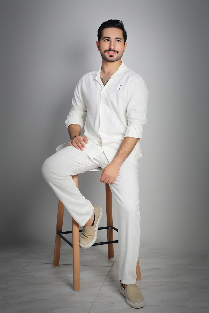 Al Tawoon Photo Studio — Personal Services in Sharjah, Al Taawun - Image 2