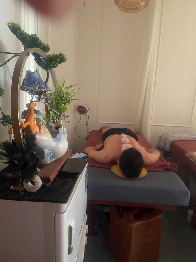 AD HOME MASSAGE for MENS — Home Services in Sharjah, Al Nahda - Image 3