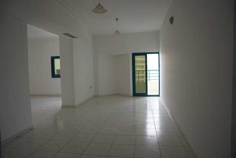 Al-Khan Tower A-Block — Cement Blocks in Sharjah, Al Khan - Image 4