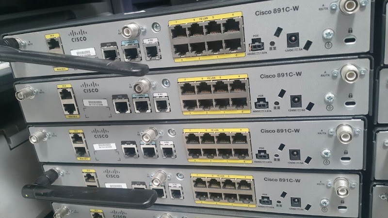 AL QAISAR ELECT. DEVICES TR. — Networking Equipment in Sharjah , Al Khan - Image 5