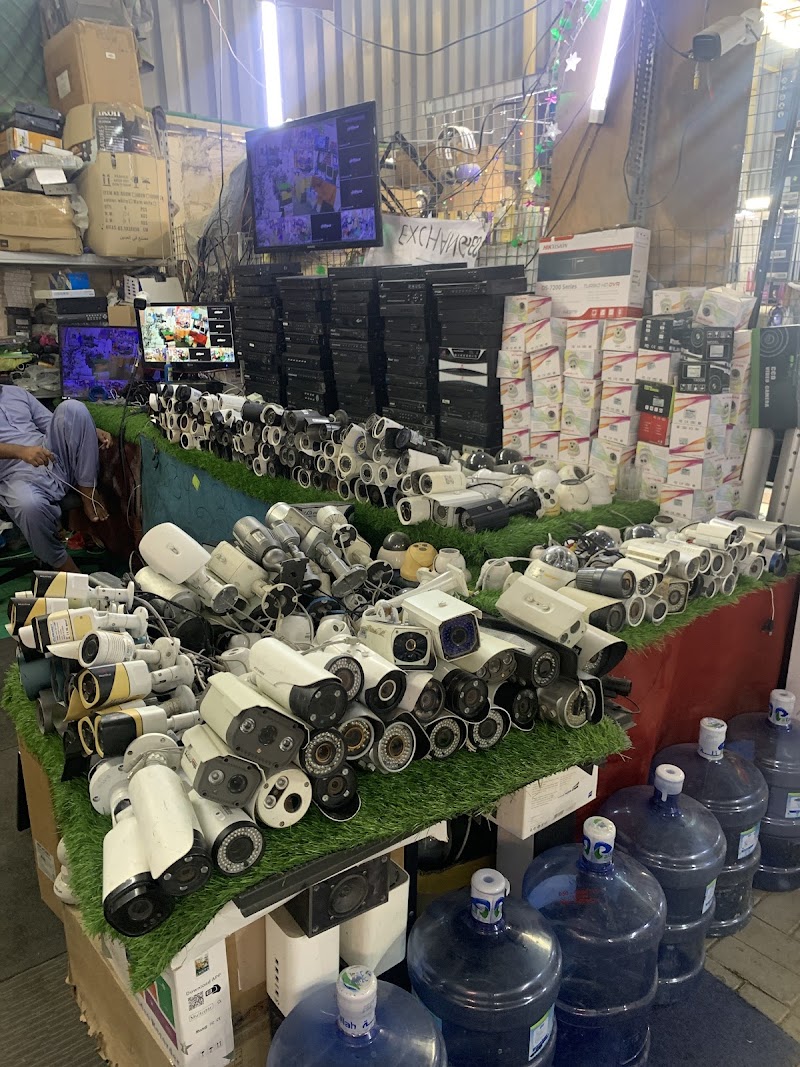 Al Mukab Electric and Computer Devices Trading LLC — Electrical Services in Sharjah, Al Khan - Image 3