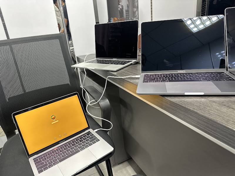 One Touch Used Computer Trading LLC — Networking Equipment in Sharjah , Al Khan - Image 4