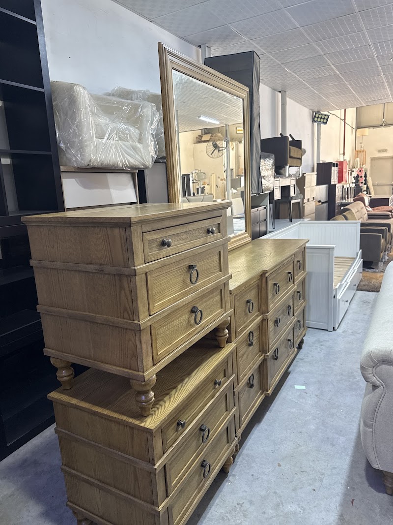 Amjad Khan Furniture Company In Sharjah — Office Furniture in Sharjah , Al Khan - Image 4