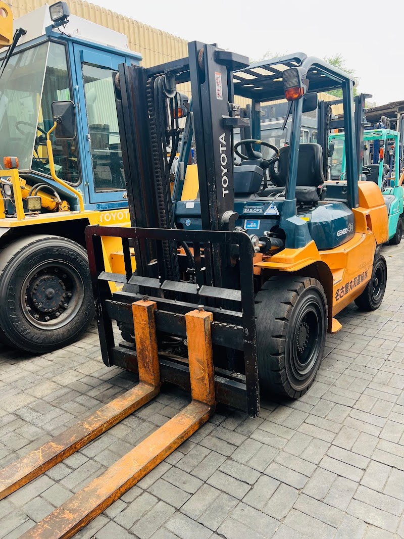 AL GHOUS AL AL ALAMIYAH HEAVY EQUIPMENT EST — Generators in Sharjah, Al Khan - Image 5