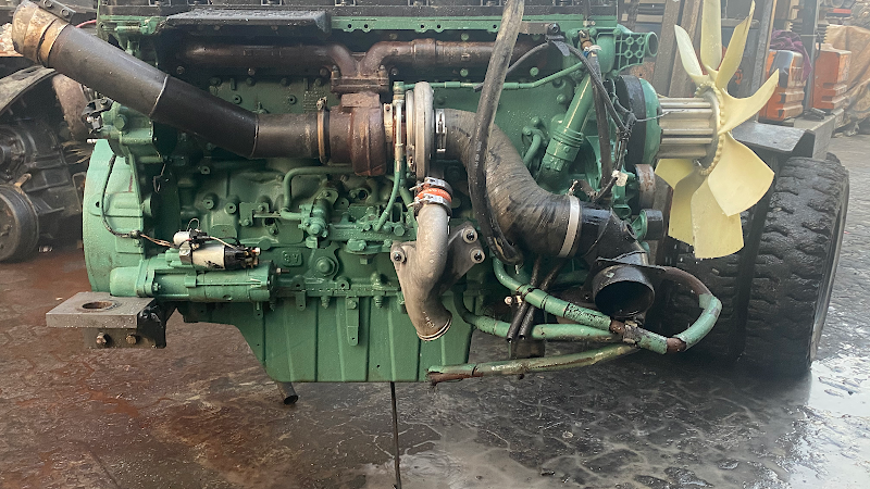 Alanwar used heavy equipment spare parts — Heavy Vehicle Truck Parts in Sharjah, Al Nahdah