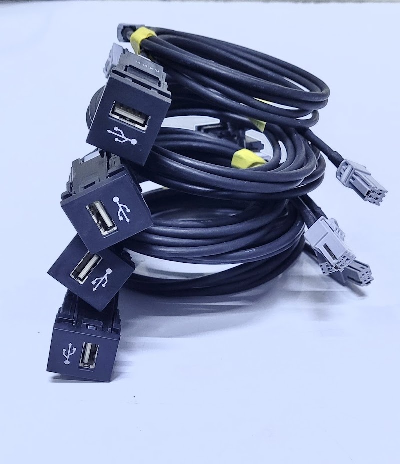 Al Wesal Auto Accessories LLC (BR1) — Cars in Sharjah, Al Khan - Image 2