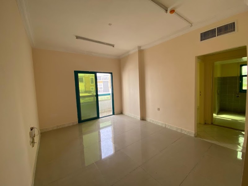 SBK Real Estate - Sharjah — Commercial Property For Rent in Sharjah, Al Khan - Image 5