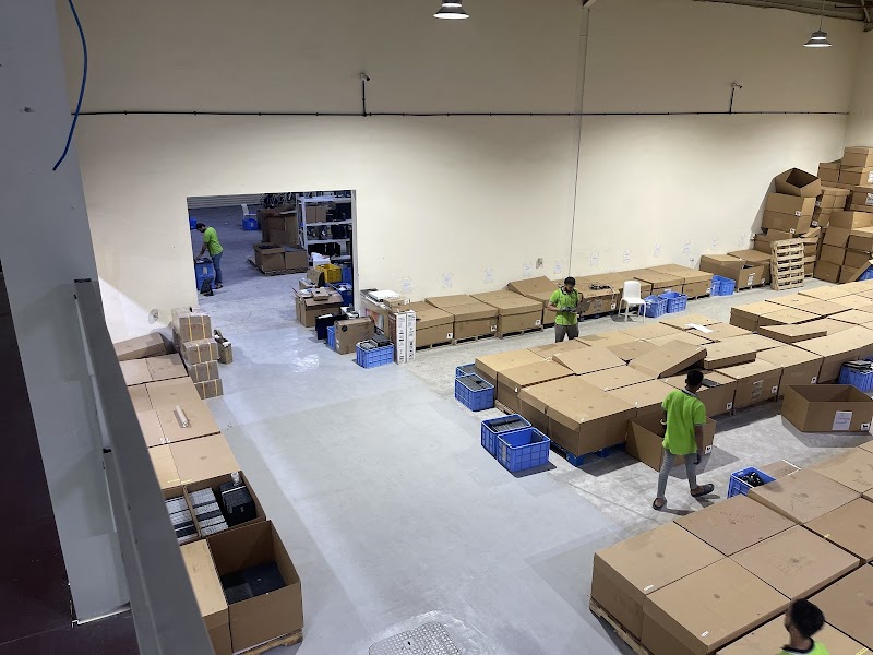 Pcmart.ae — Projectors Monitors in Sharjah , Al Khan - Image 4