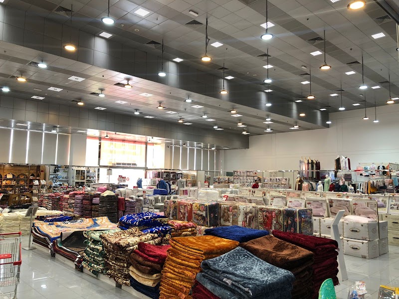 اوتليت هوم الشارقة - Outlet Home Sharjah — Indoor Furniture in Sharjah, Al Khan - Image 2