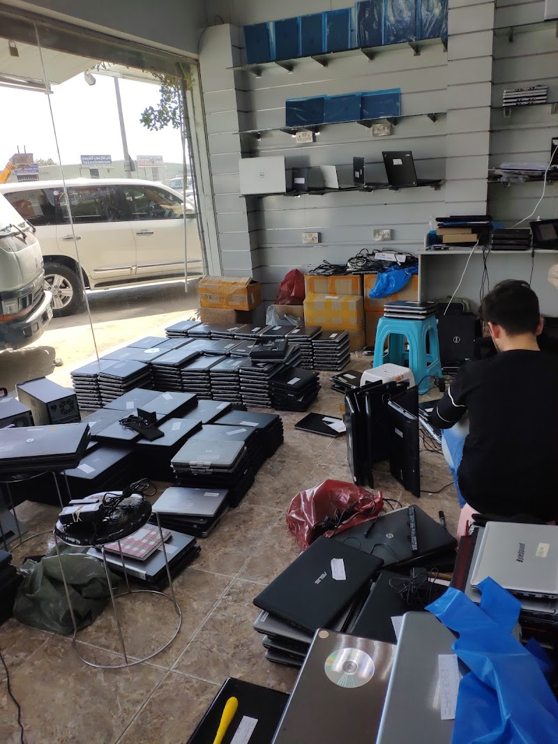 Qartaje Elect. Devices Trading — Projectors Monitors in Sharjah , Al Khan - Image 3