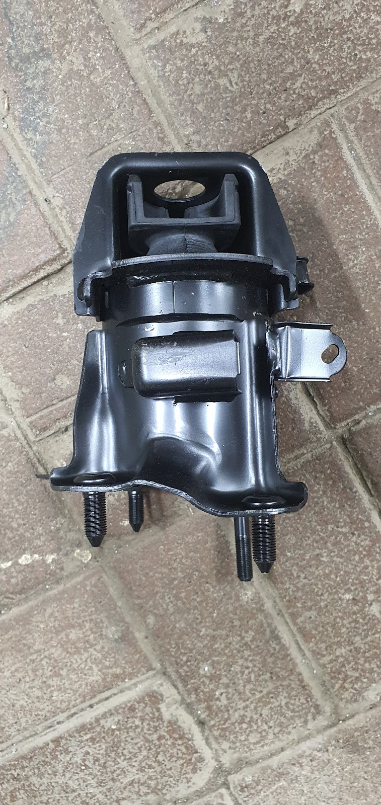 AUTO SPARE PARTS — Marine Vehicle Parts Accessories in Sharjah, Al Nahdah - Image 3